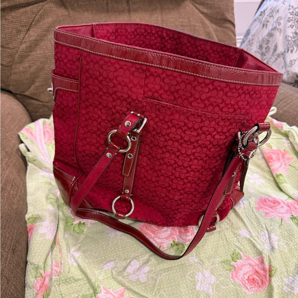 Elegant COACH Red Tote Bag
